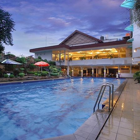 Hotel Matahari ジョグジャカルタ エクステリア 写真