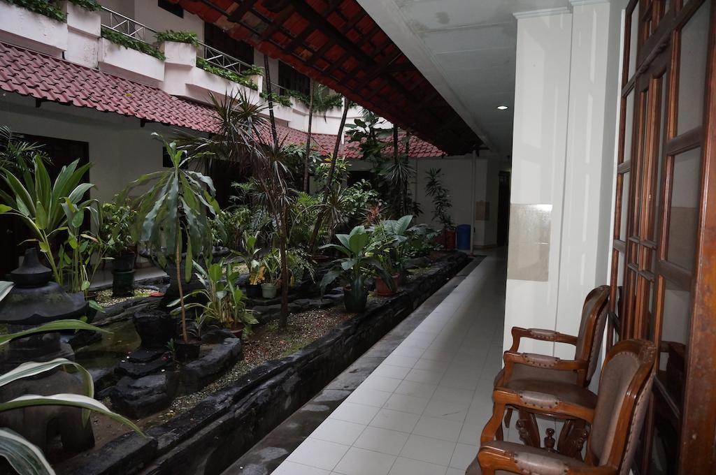 Hotel Matahari ジョグジャカルタ エクステリア 写真