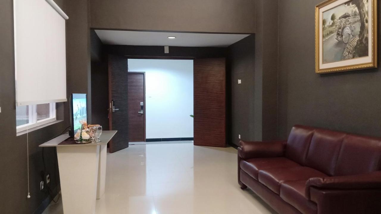 Hotel Matahari ジョグジャカルタ エクステリア 写真